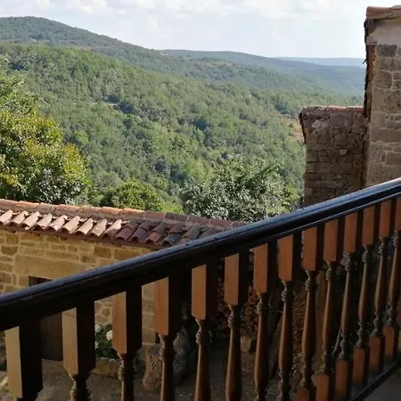 Casa Acogedora En Pueblo De Montana