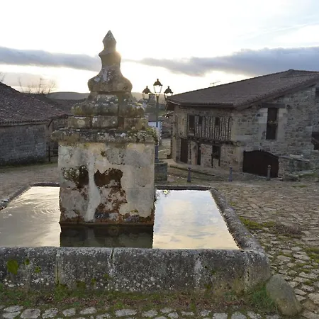 Casa Acogedora En Pueblo De Montana Hébergement de vacances Loma Somera