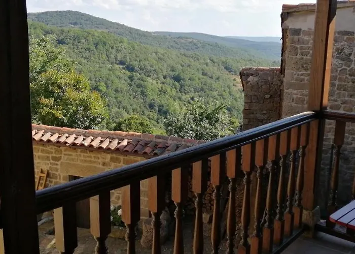 Casa Acogedora En Pueblo De Montana